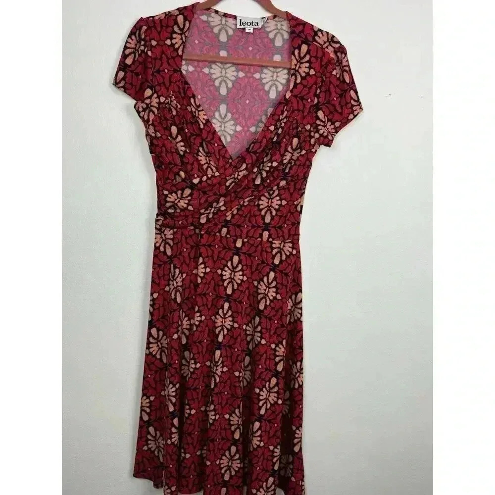 Leota Reye Jersey Faux Wrap Dress Size L Blue Multicolor Leopard - Picture 10 of 10